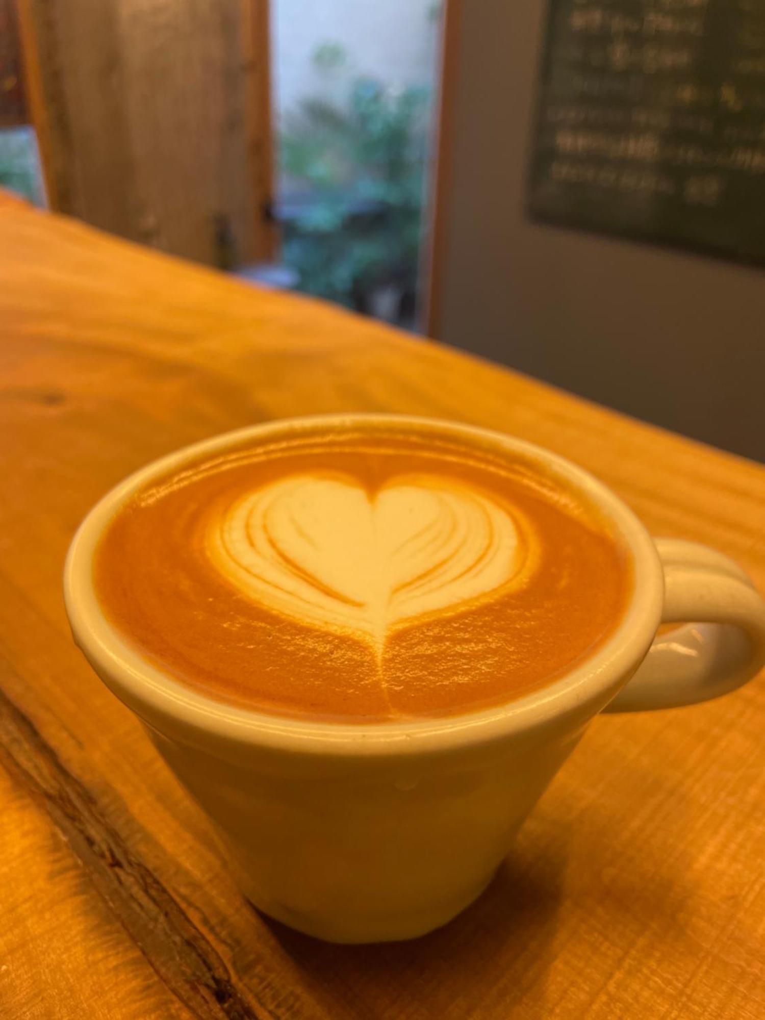 Beppu Hostel&Cafe Ourschestra ภายนอก รูปภาพ